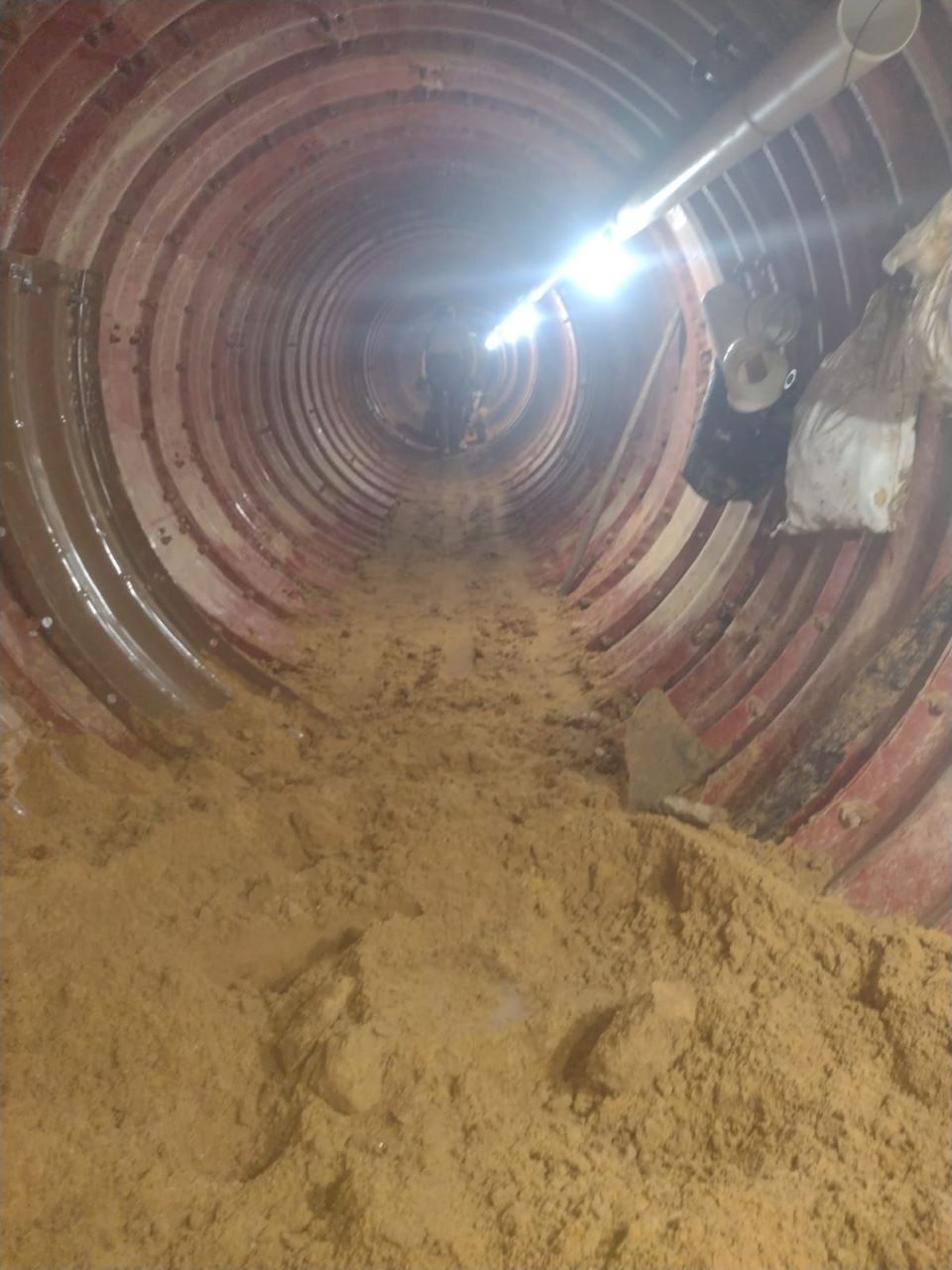 Obra de drenagem com método não destrutivo (Tunnel Liner), no bairro Maria das Graças, Colatina/ES